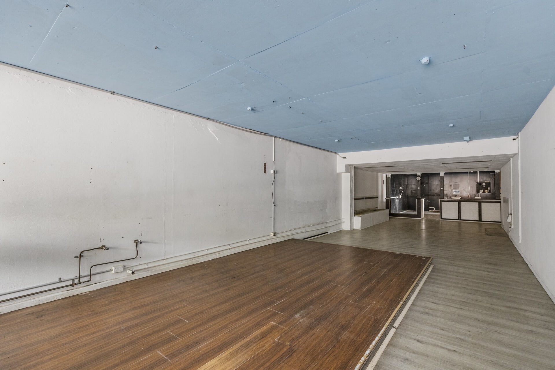 227-229 The Entrance Rd, The Entrance for lease Interior Photo- Image 1 of 4