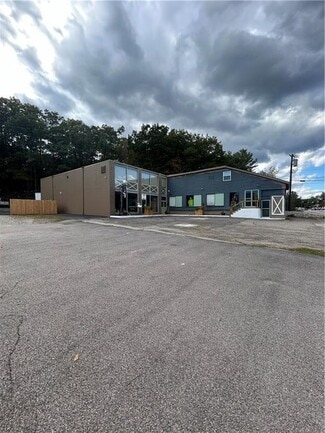 More details for 256 Putnam Pike, Smithfield, RI - Retail for Lease