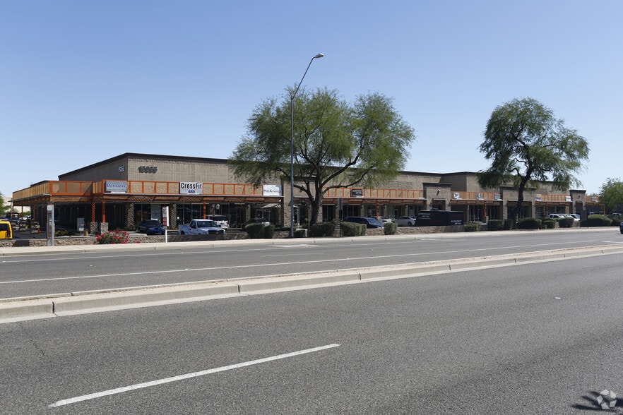 15855 N Greenway-Hayden Loop, Scottsdale, AZ for lease - Primary Photo - Image 1 of 18