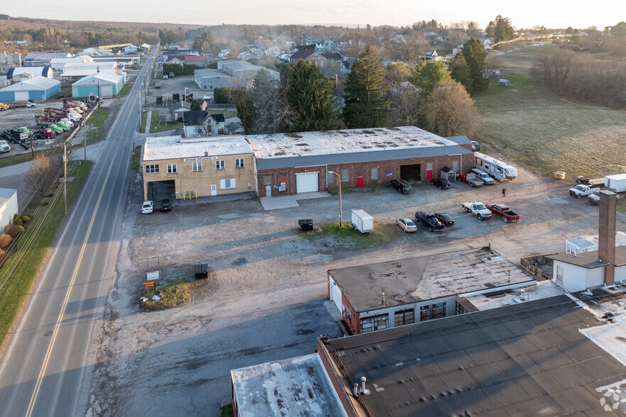 742 S Edgewood Ave, Somerset, PA for sale - Building Photo - Image 2 of 2