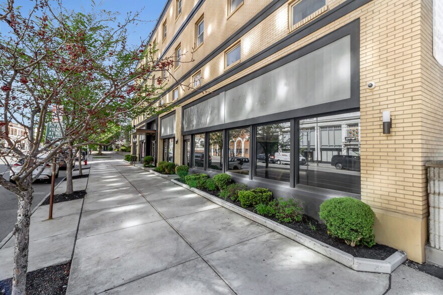 255 Delaware Ave, Buffalo, NY à louer - Photo du bâtiment - Image 3 de 24