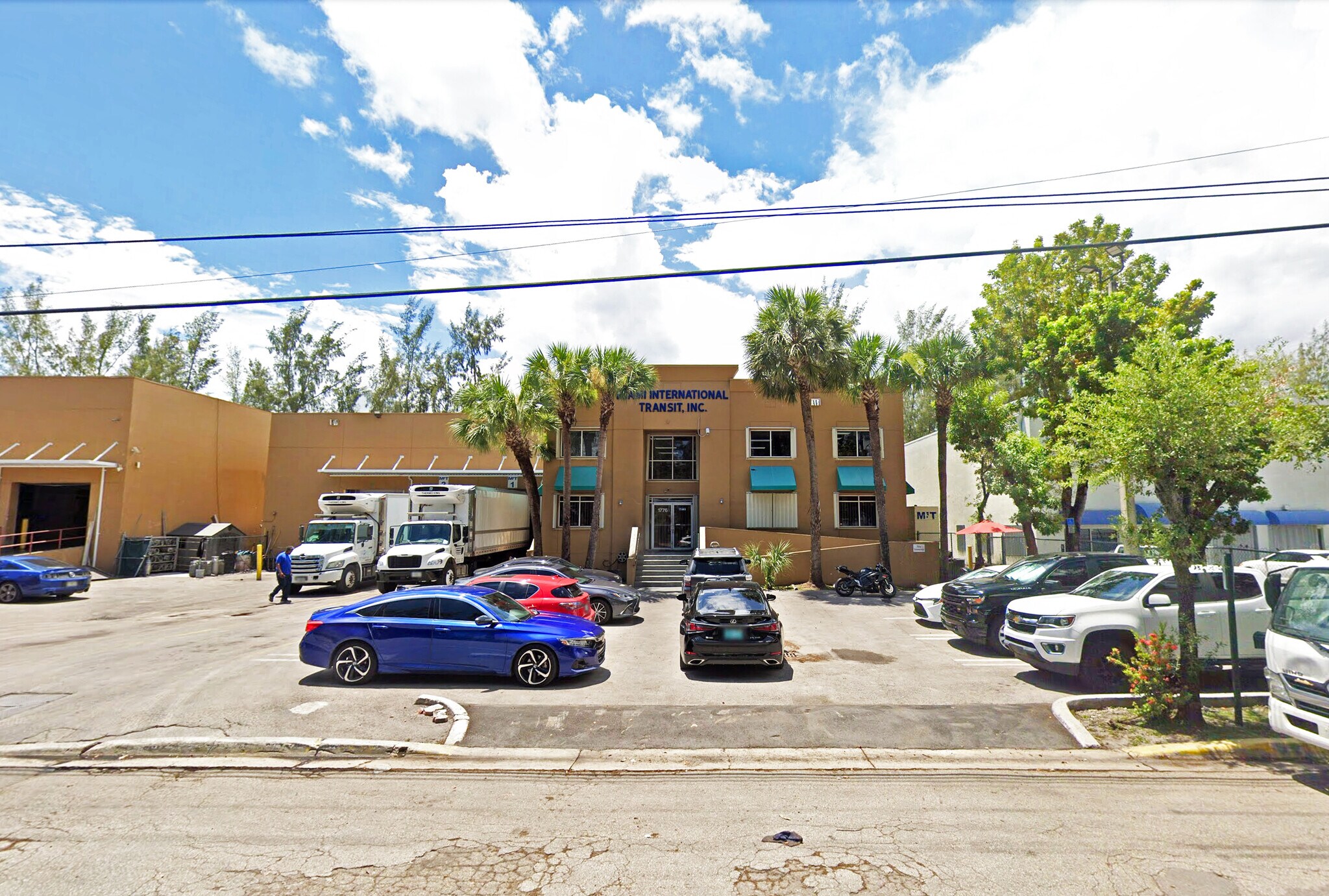 1776 NW 95th Ave, Miami, FL à vendre Photo du bâtiment- Image 1 de 1
