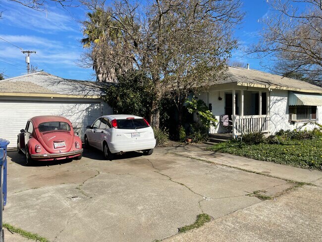 Plus de détails pour 921 Rivera Dr, Sacramento, CA - Multi-résidentiel à vendre