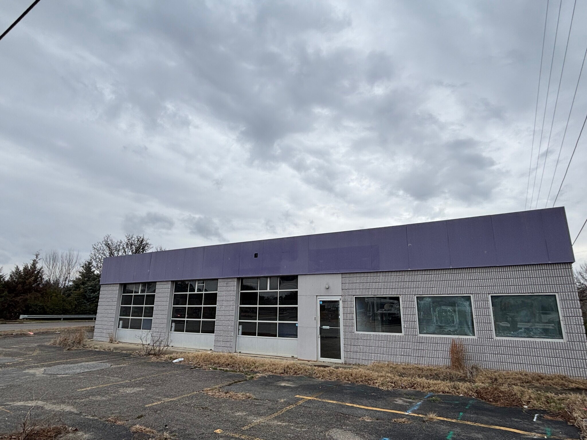 1971 McCrays Mill Rd, Sumter, SC for sale Primary Photo- Image 1 of 6