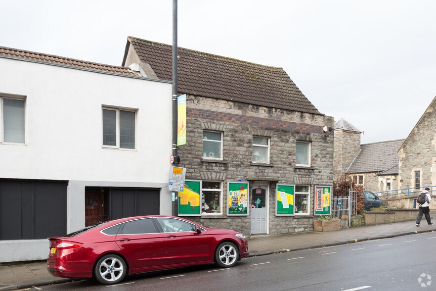 160 Gloucester Rd, Bristol à vendre - Photo du bâtiment - Image 2 de 4