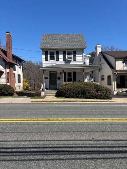 240 W Main St, Newark, DE for sale - Primary Photo - Image 1 of 1