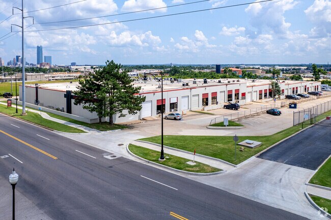 More details for 2236 NW 10th St, Oklahoma City, OK - Multiple Space Uses for Lease