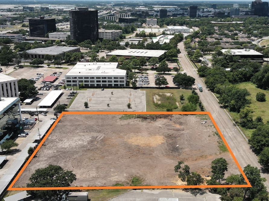 Benmar Dr, Houston, TX à vendre Photo du bâtiment- Image 1 de 6