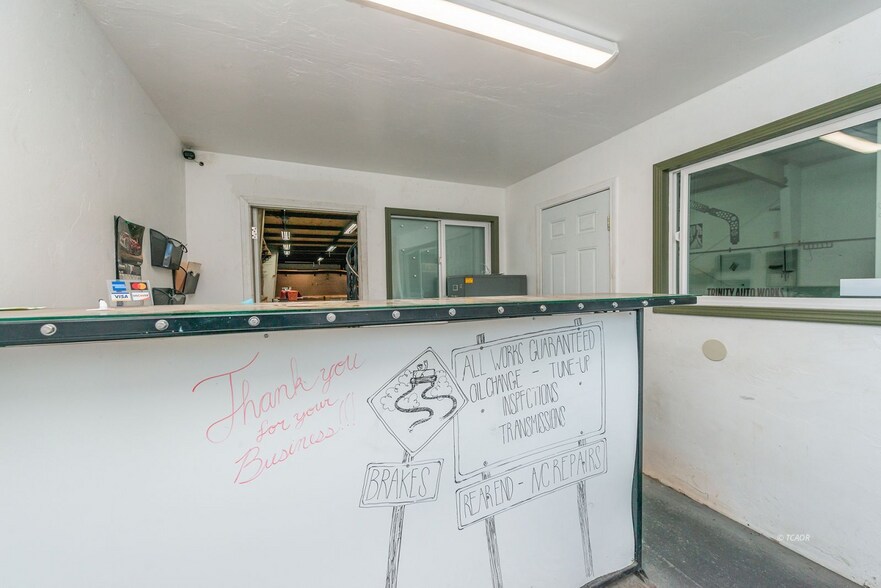 50,60,80 Masonic Ln - Weaverville portefeuille de 3 propriétés à vendre sur LoopNet.ca - Photo du bâtiment - Image 3 de 18