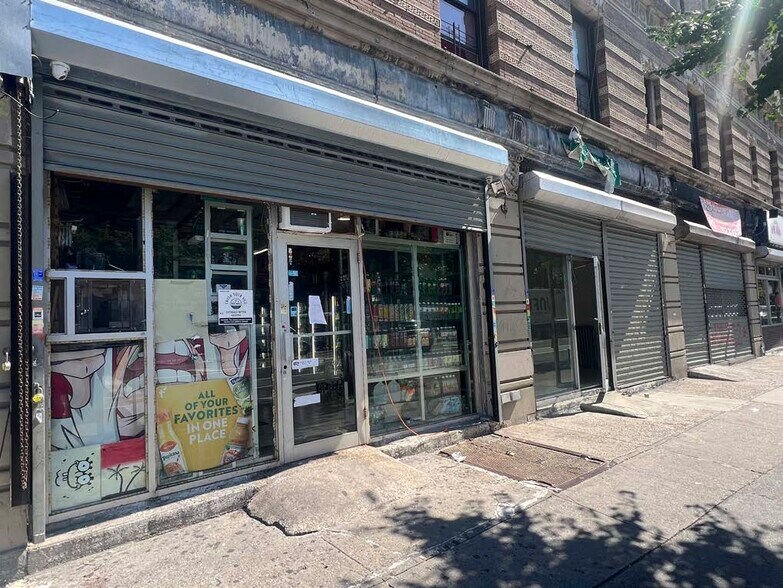 1717 Amsterdam Ave, New York, NY à louer - Photo du bâtiment - Image 3 de 8