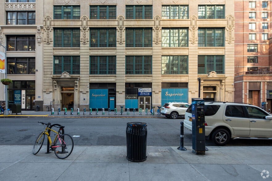 48 W 25th St, New York, NY for lease - Building Photo - Image 3 of 11