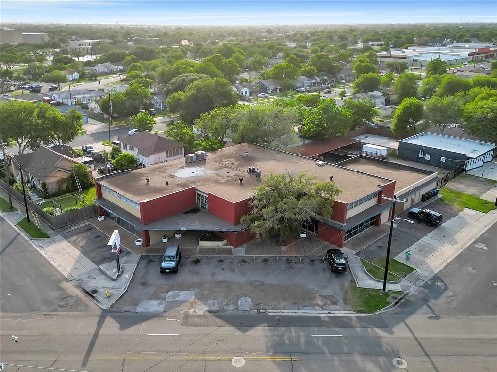 2001 S Staples St, Corpus Christi, TX for sale Primary Photo- Image 1 of 33