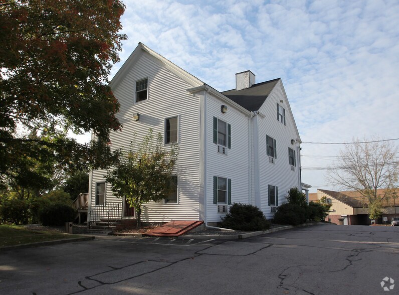 79 Main St, Framingham, MA à vendre - Photo du bâtiment - Image 2 de 3