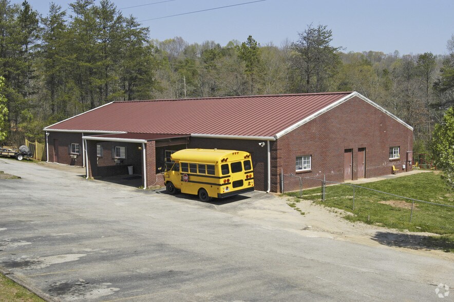 5760 Wade Whelchel Rd, Murrayville, GA à vendre - Photo du bâtiment - Image 3 de 4