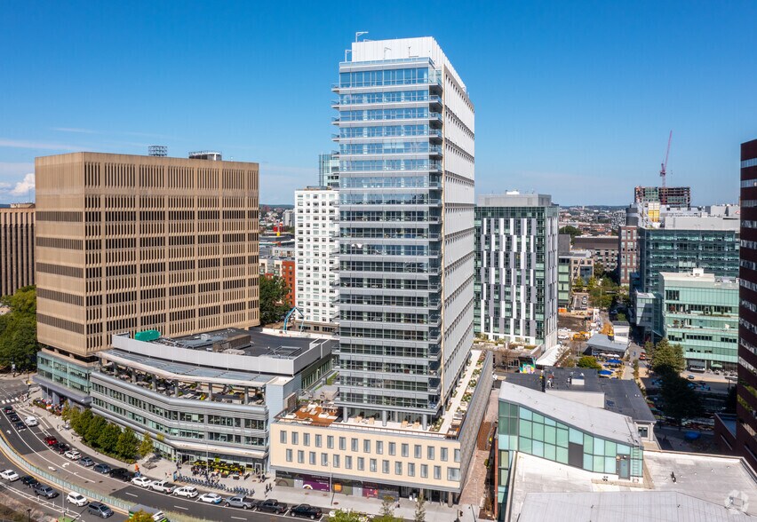 165 Main St, Cambridge, MA à louer - Photo du bâtiment - Image 3 de 61