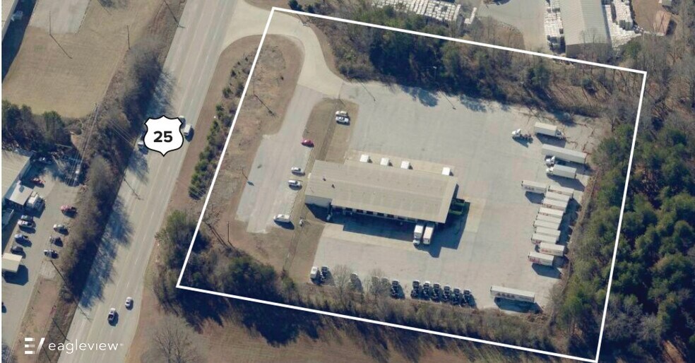 7022 Augusta Rd, Greenville, SC à louer - Photo du bâtiment - Image 2 de 3