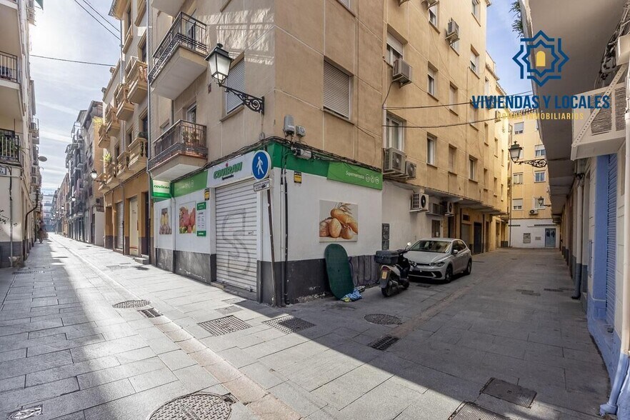 Calle San Miguel Alta, 31, Granada, Granada for sale - Building Photo - Image 2 of 17