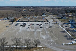 Plus de détails pour 1741 E Chestnut St, Canton, IL - Commerce de détail à vendre