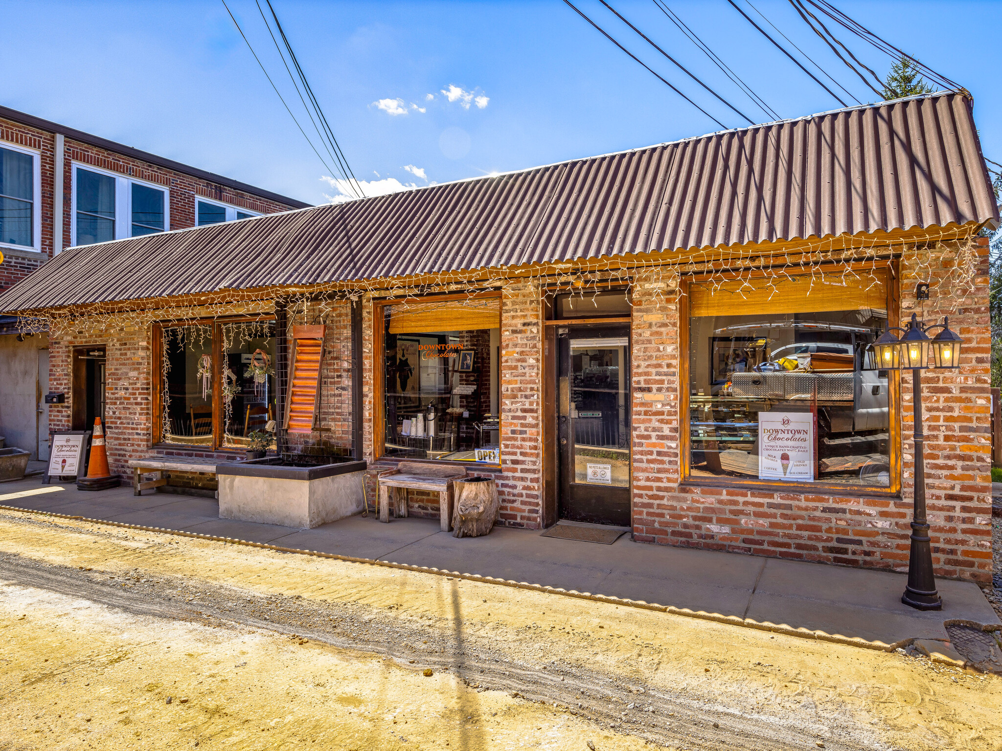 30 Times Arcade Aly, Brevard, NC à vendre Photo principale- Image 1 de 1