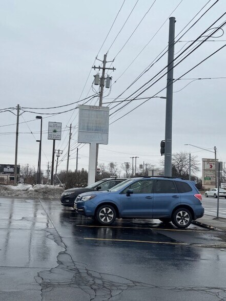 3830 Union Rd, Buffalo, NY à louer - Photo du bâtiment - Image 2 de 27