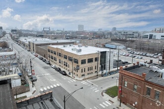 1443 W Wabansia Ave, Chicago, IL - AERIAL  map view