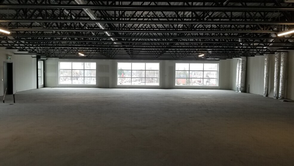 340 King St W, Kitchener, ON à louer - Photo intérieure - Image 2 de 4