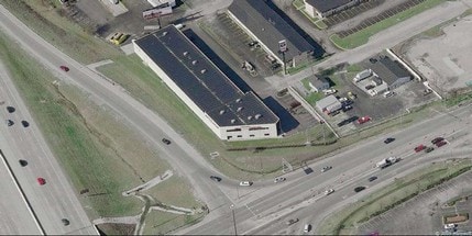 7522-7528 E Pendleton Pike, Indianapolis, IN - Aerial  map view