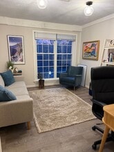 6-8 Pleasant St, Natick, MA à louer Photo intérieure- Image 1 de 1