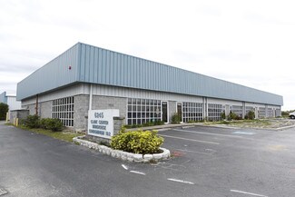 Plus de détails pour 6245 Clark Center Ave, Sarasota, FL - Industriel à louer