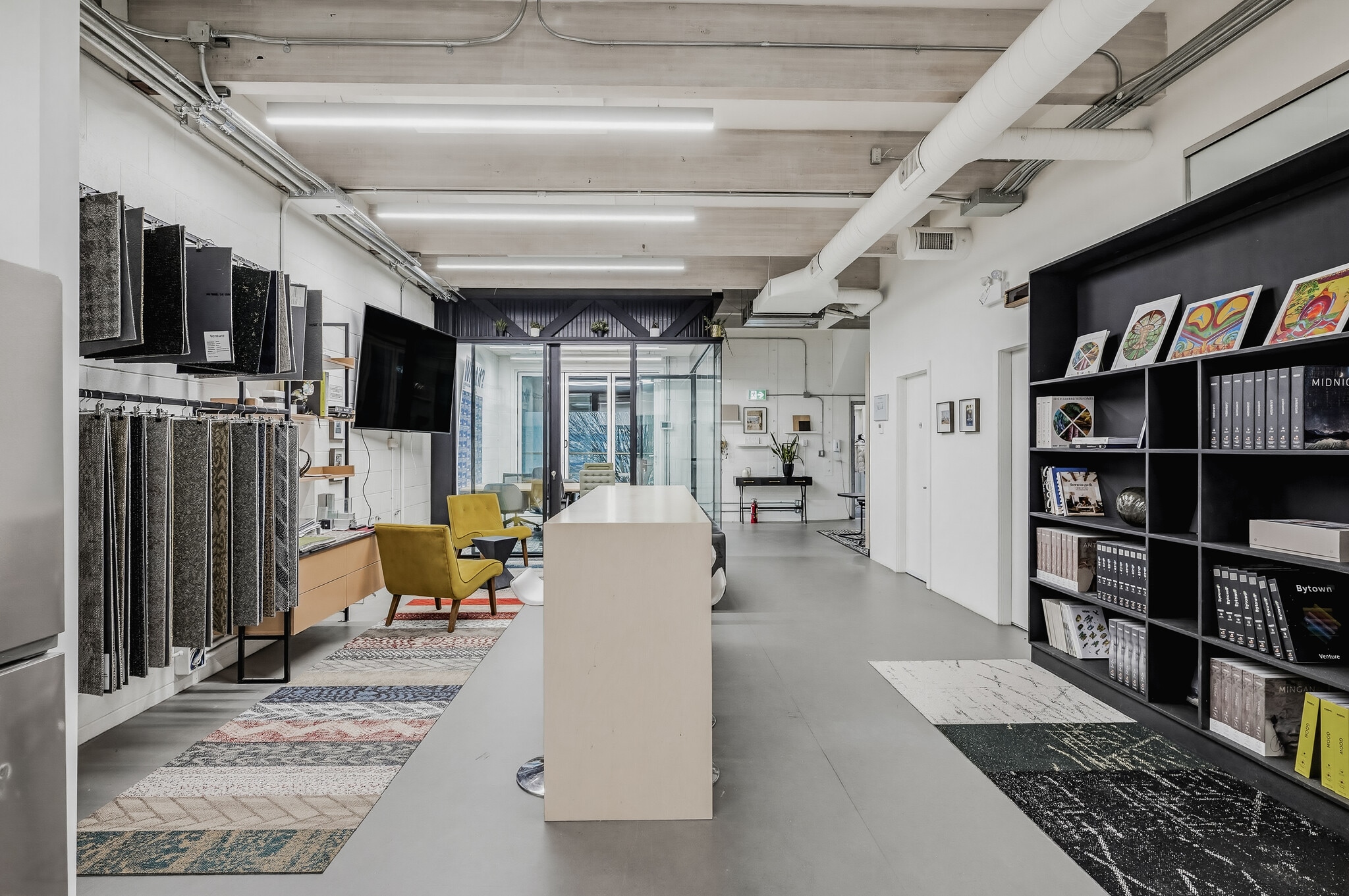 118 8th Av W, Vancouver, BC for lease Building Photo- Image 1 of 8