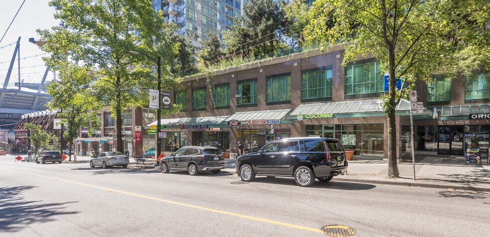 280-298 Robson St, Vancouver, BC à vendre - Photo du bâtiment - Image 2 de 5