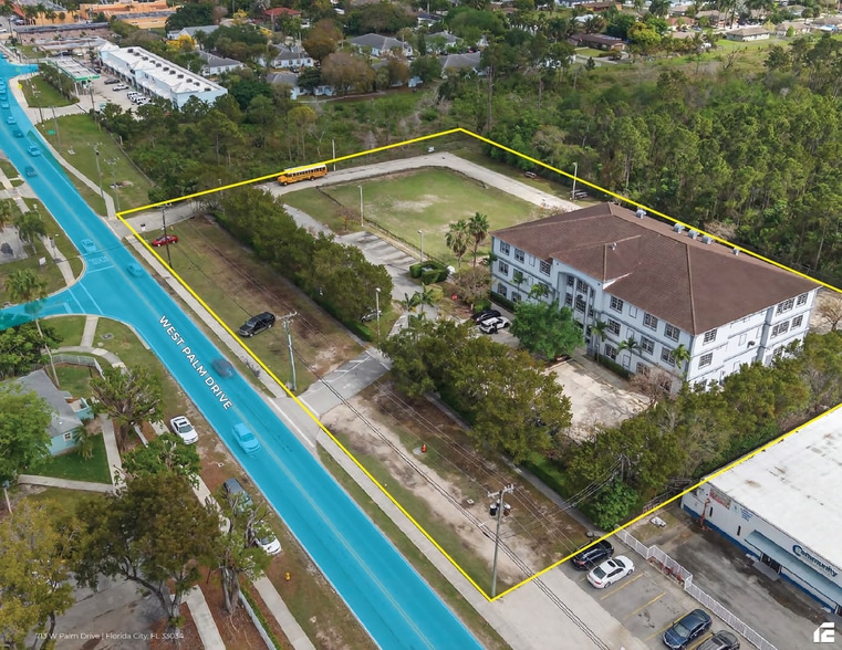 713 W Palm Dr, Florida City, FL à vendre - Photo principale - Image 1 de 37