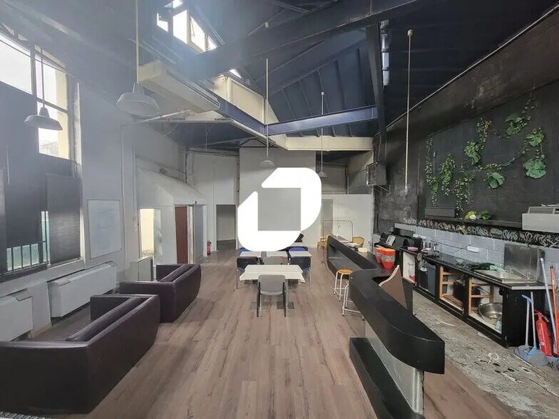 Office in Évry-Courcouronnes for lease - Building Photo - Image 1 of 9