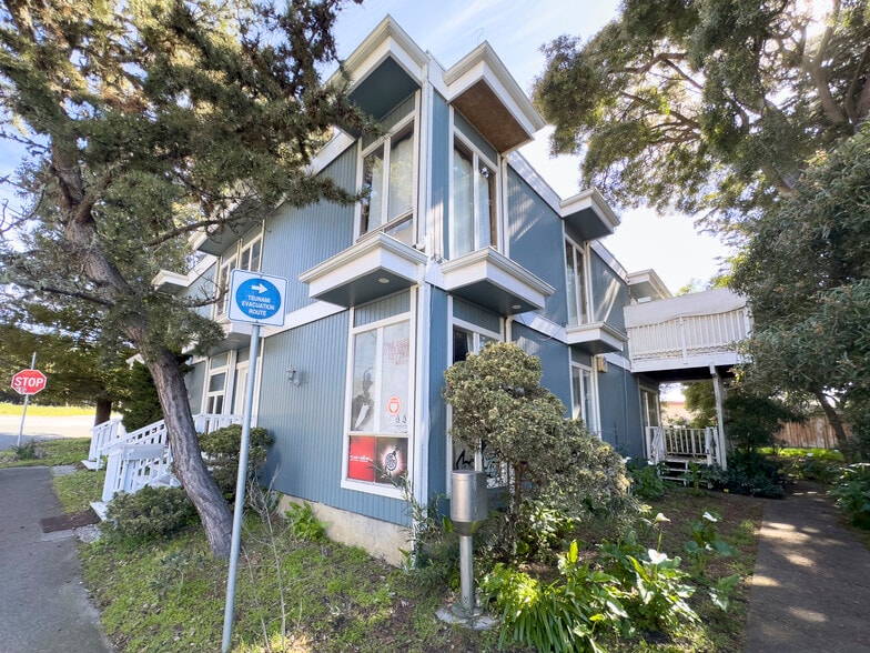 2830 Cabrillo Hwy N, Half Moon Bay, CA for lease - Building Photo - Image 3 of 18