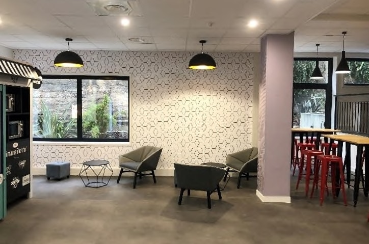 Office in Levallois-Perret for lease - Building Photo - Image 3 of 7