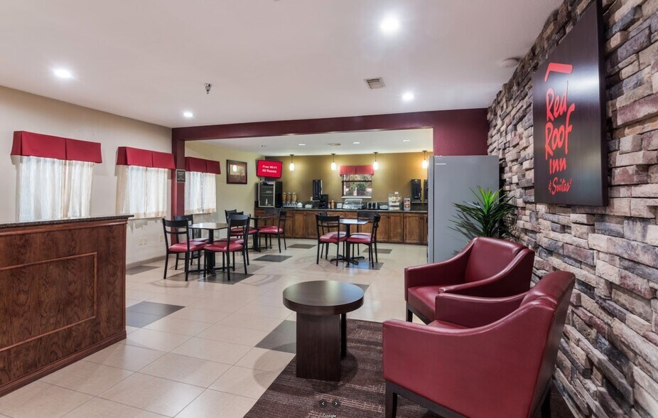 12323 Interstate 45 N, Willis, TX à vendre - Photo intérieure - Image 3 de 10