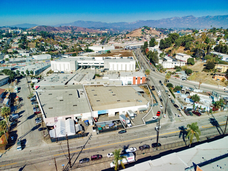 4019 Medford St, Los Angeles, CA à vendre - Photo du bâtiment - Image 1 de 8