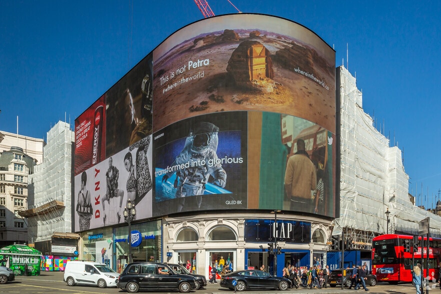 44-48 Regent St, London for sale - Primary Photo - Image 1 of 2