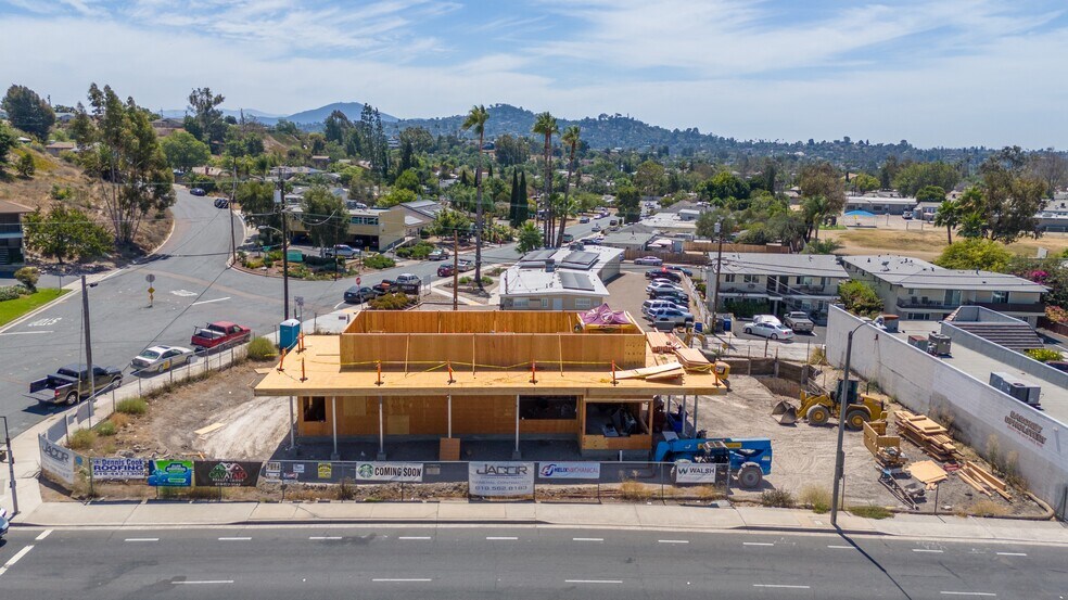 2201 Fletcher Pkwy, El Cajon, CA à vendre - Photo du bâtiment - Image 1 de 19