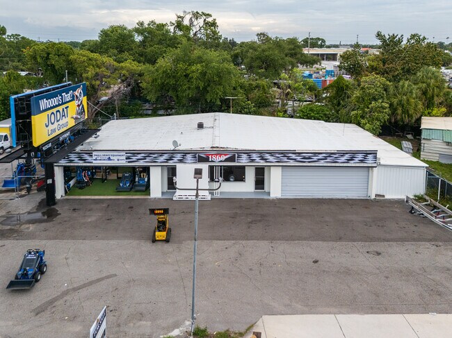 More details for 1860 N Washington Blvd, Sarasota, FL - Retail for Sale