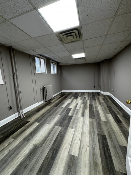 202 Central St, Lowell, MA for lease - Interior Photo - Image 3 of 4
