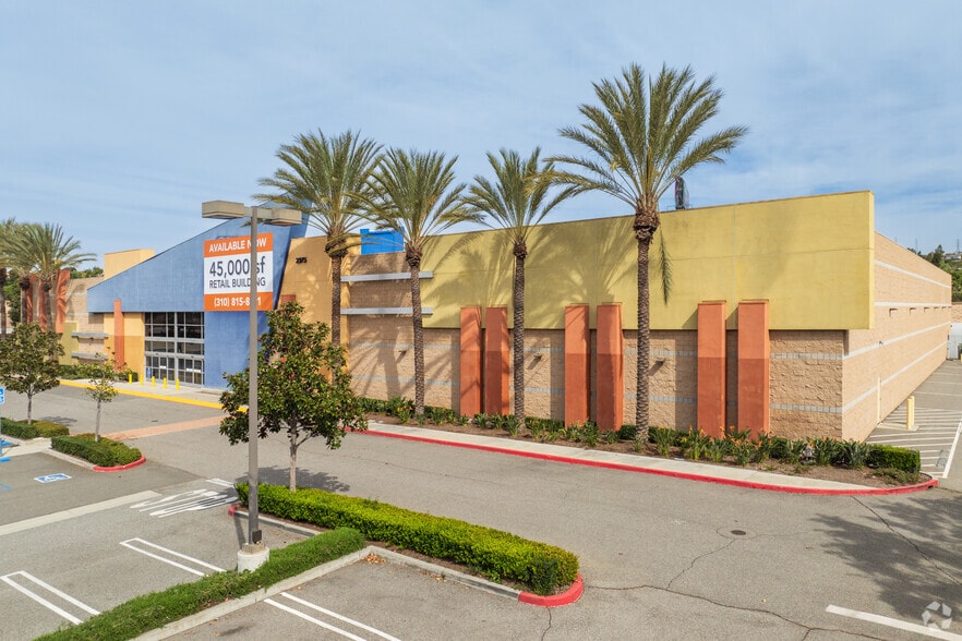 2375 N Tustin Ave, Orange, CA for sale - Building Photo - Image 2 of 7