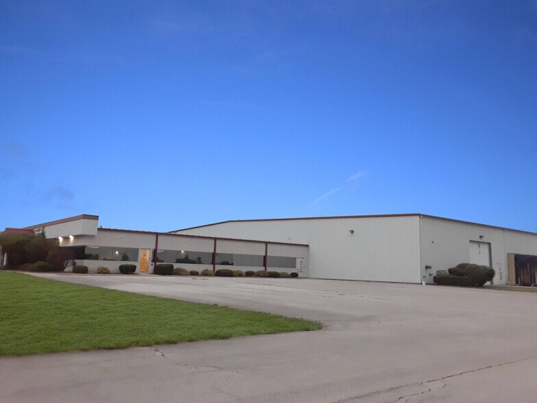 5879 Jaysville Saint Johns Rd, Greenville, OH à louer - Photo du bâtiment - Image 1 de 3