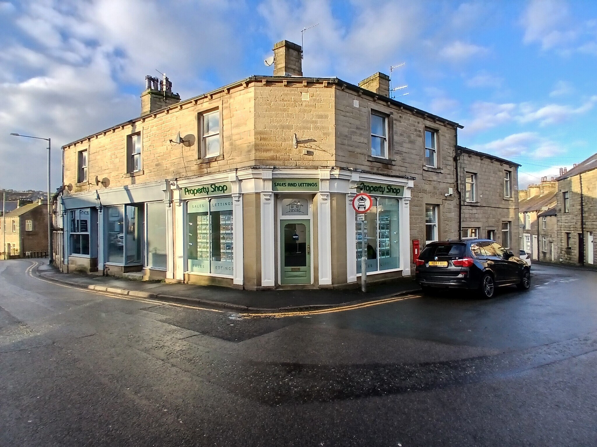 16-16A Church St, Barnoldswick à vendre Photo principale- Image 1 de 7