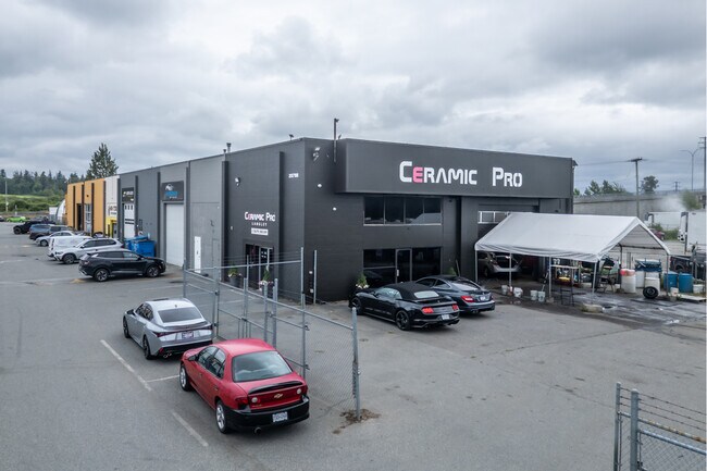 Plus de détails pour 20785-20795 Langley Byp, Langley, BC - Industriel à vendre