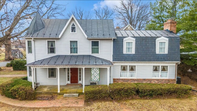 Plus de détails pour 806 Park Ave, Mount Airy, MD - Bureau à vendre