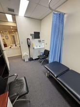 81-83 Richmond Rd, Blacktown à louer Photo intérieure- Image 2 de 2