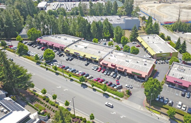 Plus de détails pour 12121 Northup Way, Bellevue, WA - Commerce de détail à louer