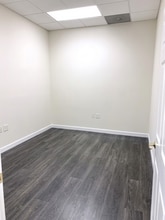 1000 Bearcat Way, Morrisville, NC à louer Photo intérieure- Image 2 de 3