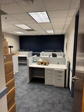 9300 Shelbyville Rd, Louisville, KY à louer Photo intérieure- Image 2 de 5